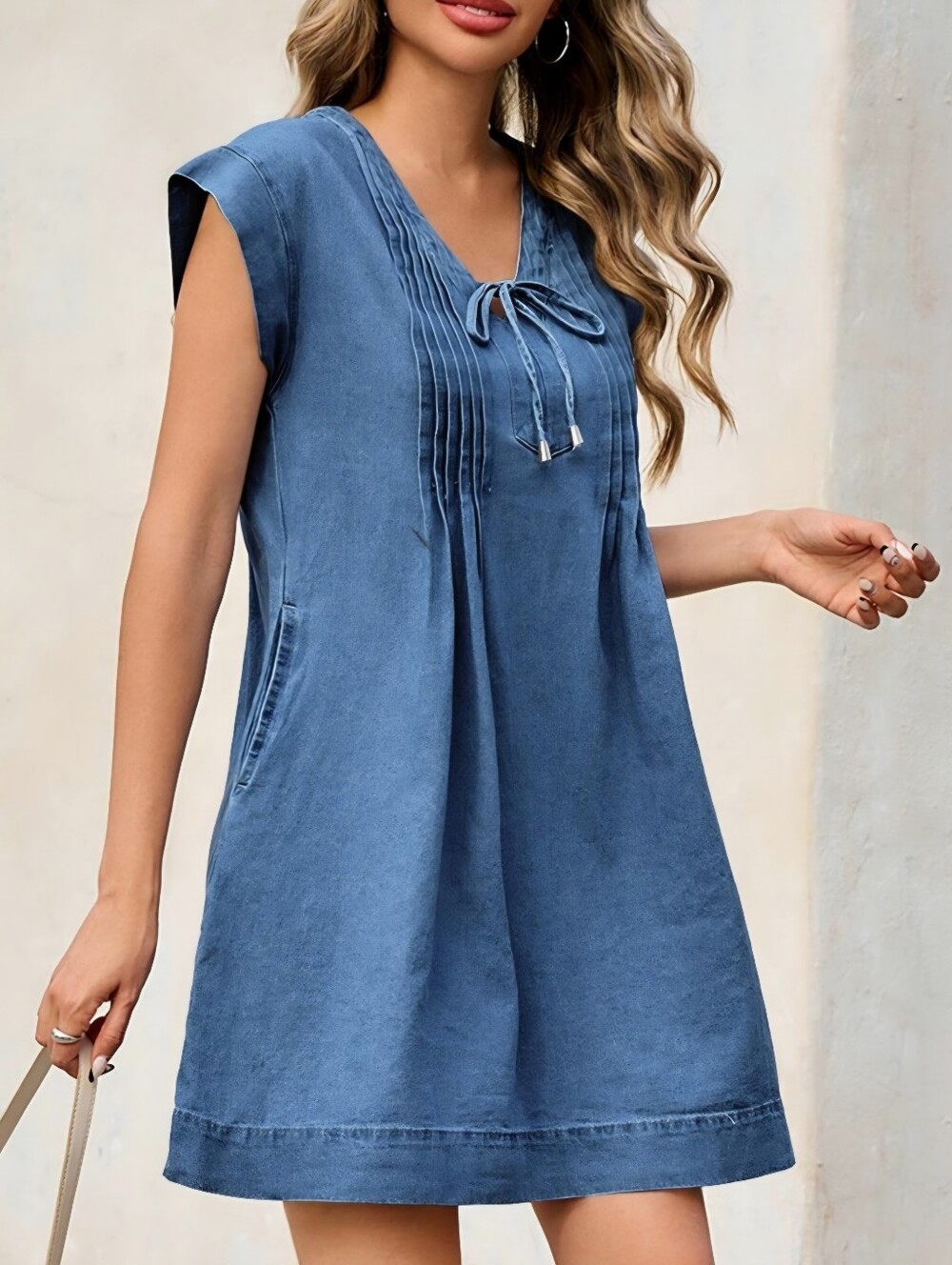 Imily Bela Blue Chambray Denim Pintuck Tie Neck Shift Dress Size Small NWT